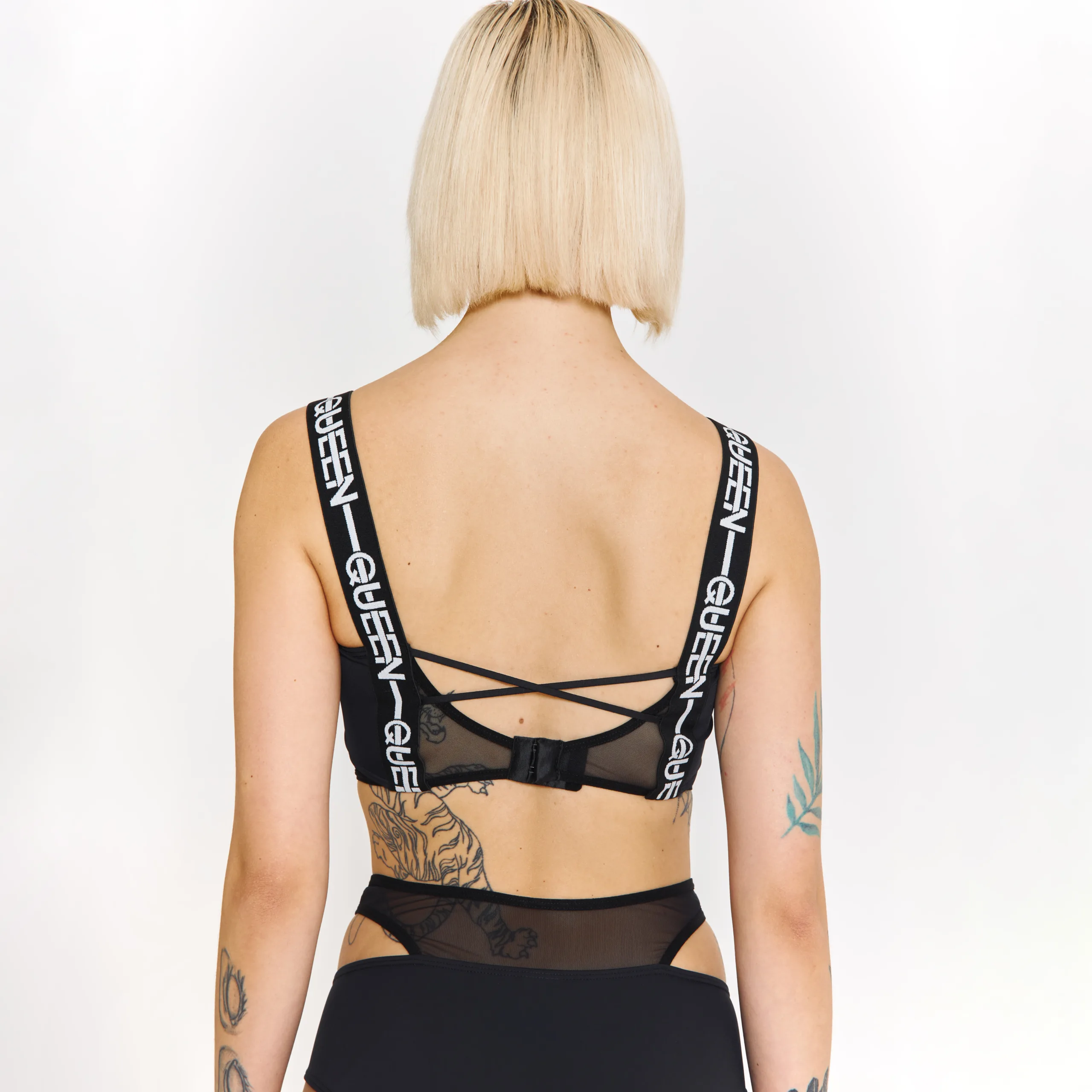 Queen Wear | 22D5440 scaled - М’який топ з сіткою – SASSY QUEEN – Чорний М’який топ з сіткою – SASSY QUEEN – Чорний ➤ купити в Queen Wear: ціна, фото | 22D5440 scaled - М’який топ з сіткою – SASSY QUEEN – Чорний