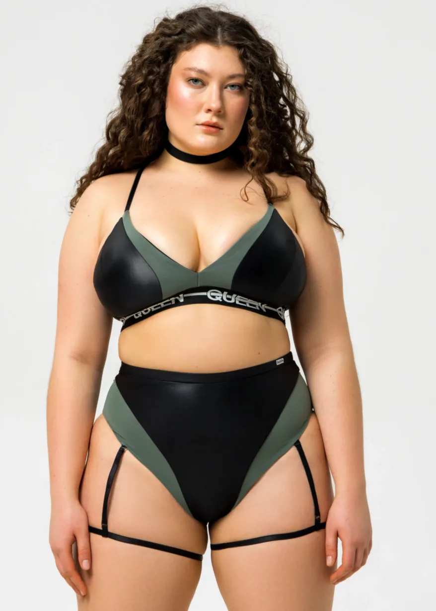 2Queens Kyiv 0221 scaled – High Waisted Garter Shorts with Mesh – DOLL – Deep Black Glow High Waisted Garter Shorts with Mesh – DOLL – Deep Black Glow - 2Queens Kyiv 0221 scaled