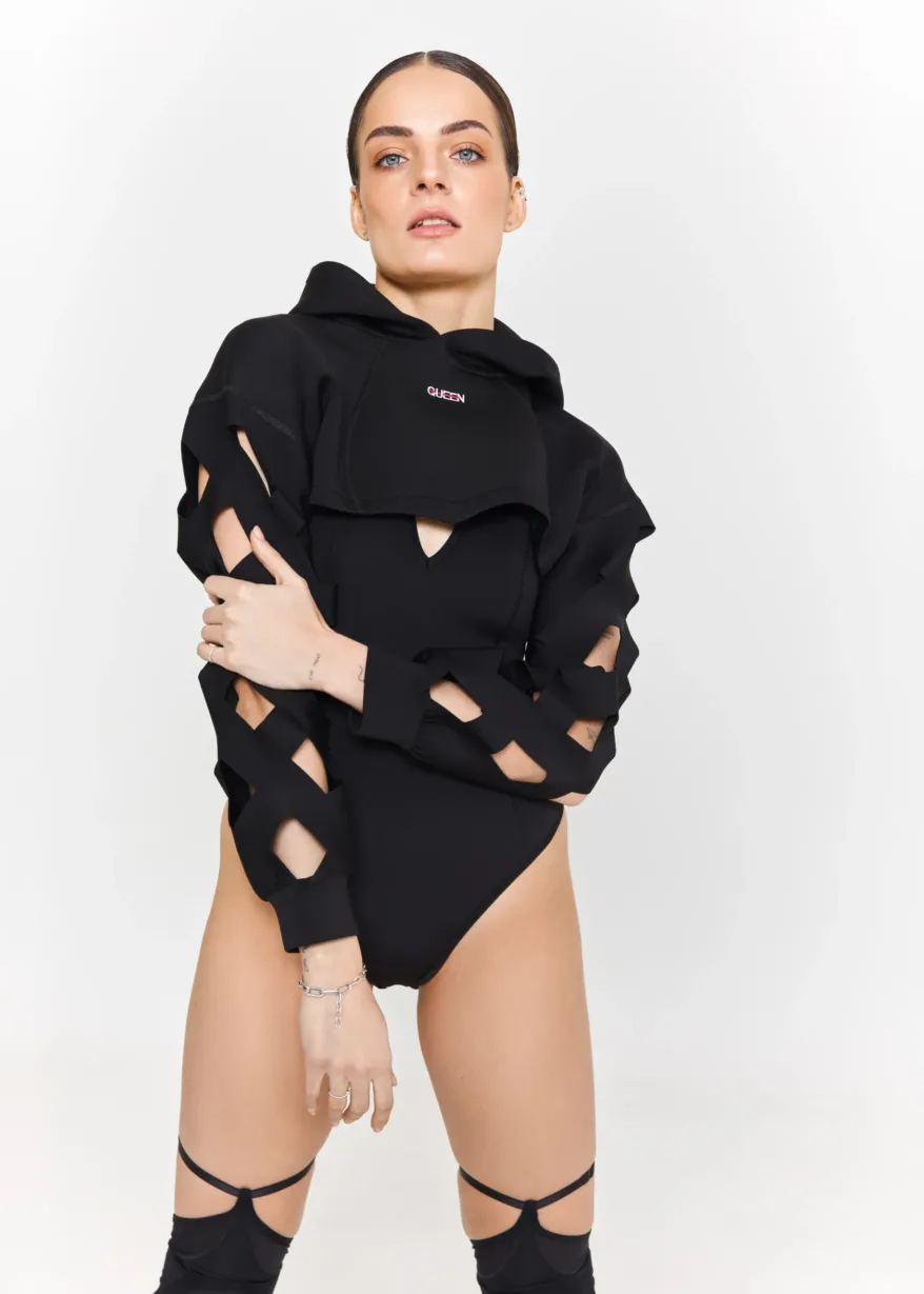 Bezymyannyj kadr4928 scaled – Unisex hoodie – Street QUEEN in Black Unisex hoodie - Street QUEEN in Black - Bezymyannyj kadr4928 scaled