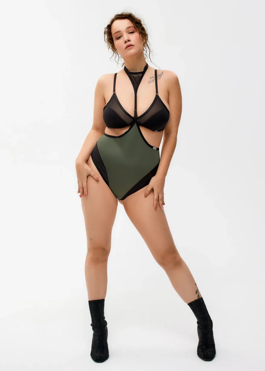 21.12 Dance clothes0391 scaled – Ultra High Bottom with Choker and Mesh – GLORY – Jungle green Ultra High Bottom with Choker and Mesh – GLORY – Jungle green - 21.12 Dance clothes0391 scaled