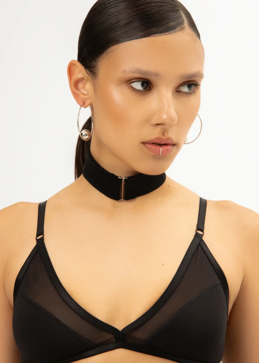 1Lviv 23.05 Queenpolewear 0066 scaled – Choker – NOIR – Black Choker – NOIR – Black - 1Lviv 23.05 Queenpolewear 0066 scaled