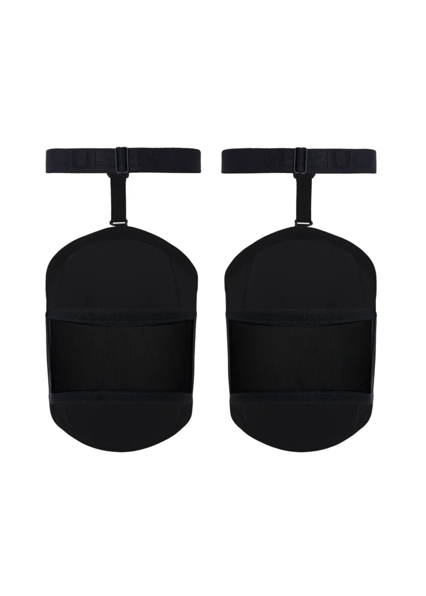 Knee Pads with Garter – DODO – Black